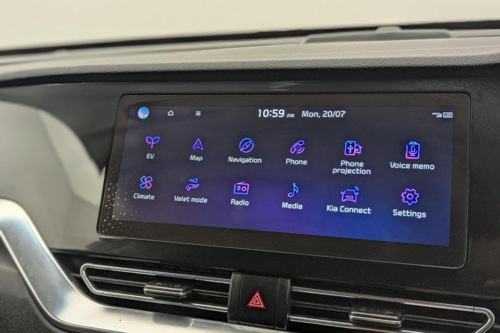 USED 2022 22 KIA NIRO 64kWh 3 SUV 5dr Electric Auto (201 bhp) Car Play, Sat Nav, Camera