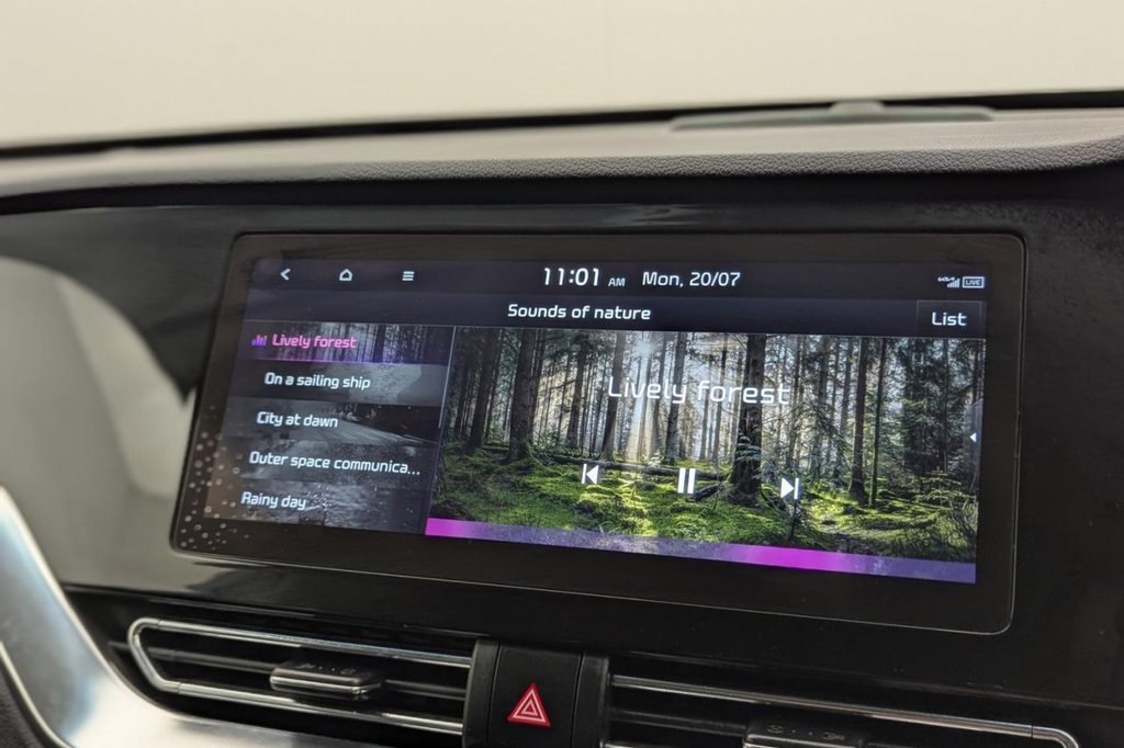 USED 2022 22 KIA NIRO 64kWh 3 SUV 5dr Electric Auto (201 bhp) Car Play, Sat Nav, Camera