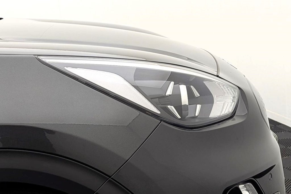 USED 2022 22 KIA NIRO 64kWh 3 SUV 5dr Electric Auto (201 bhp) Car Play, Sat Nav, Camera