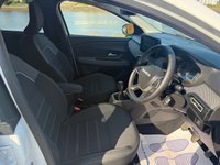 USED 2025 75 DACIA JOGGER 1.0 TCe Expression MPV 5dr Petrol Manual Euro 6 (s/s) (110 ps) 