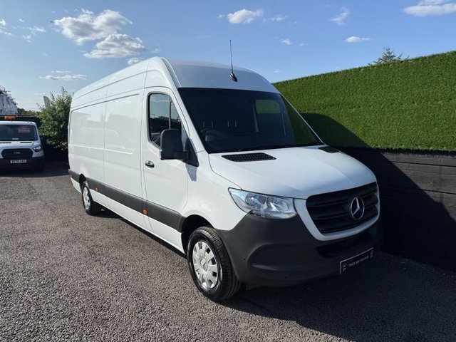 View our MERCEDES-BENZ SPRINTER