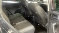 USED 2018 68 VOLKSWAGEN TIGUAN 2.0 TDI SE Navigation SUV 5dr Diesel DSG Euro 6 (s/s) (150 ps) 