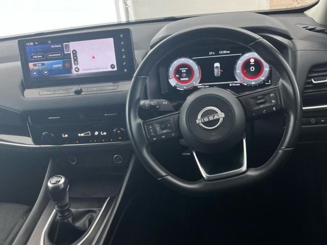 View our NISSAN QASHQAI