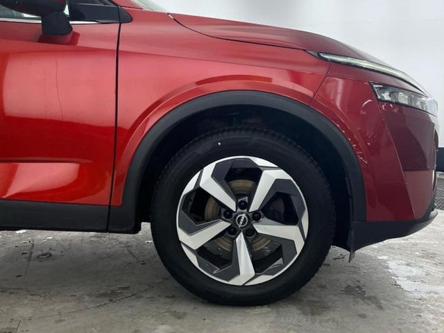 View our NISSAN QASHQAI