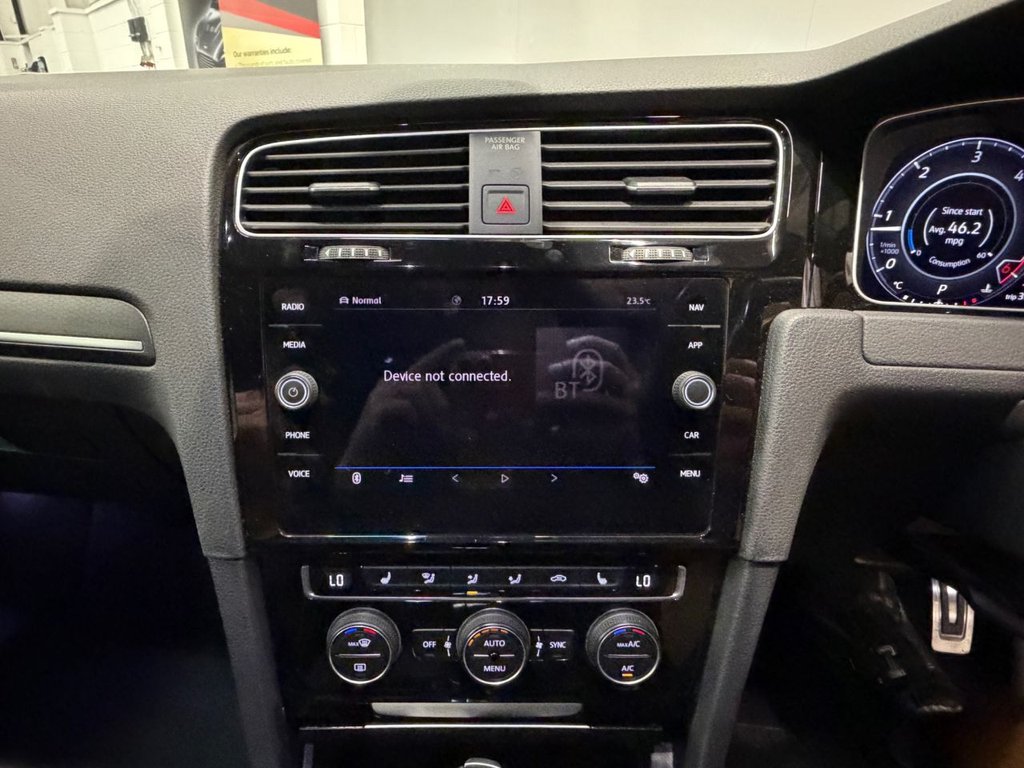 USED 2019 19 VOLKSWAGEN GOLF 2.0 TDI GTD Hatchback 5dr Diesel DSG Euro 6 (s/s) (184 ps) 