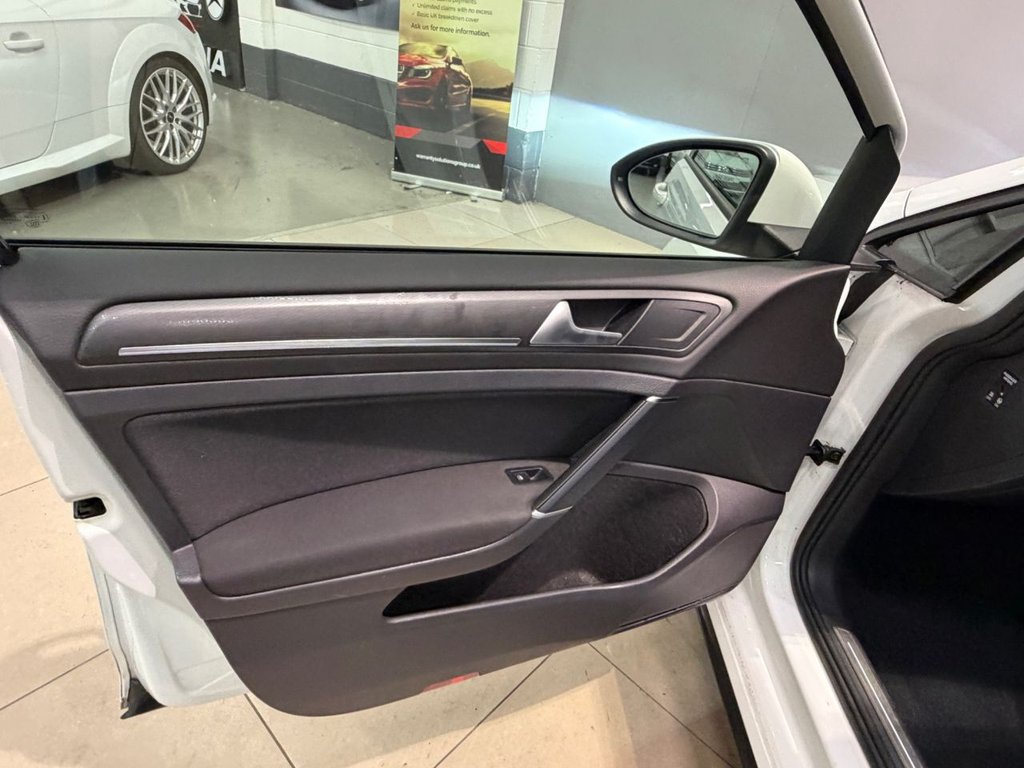USED 2019 19 VOLKSWAGEN GOLF 2.0 TDI GTD Hatchback 5dr Diesel DSG Euro 6 (s/s) (184 ps) 