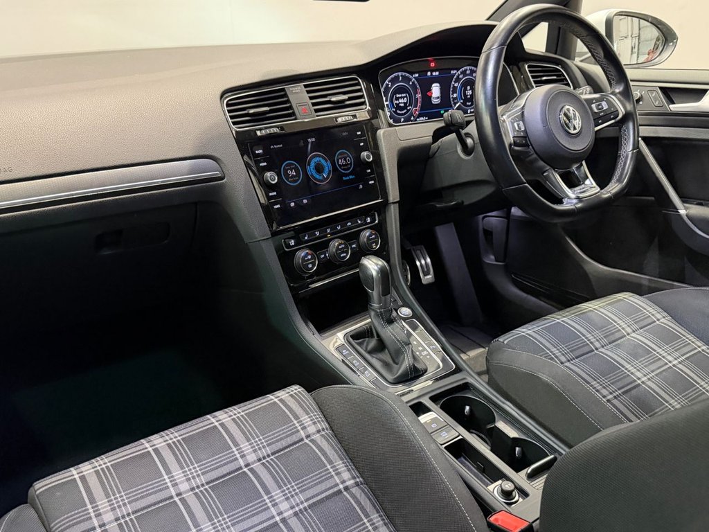 USED 2019 19 VOLKSWAGEN GOLF 2.0 TDI GTD Hatchback 5dr Diesel DSG Euro 6 (s/s) (184 ps) 
