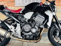 USED 2018 18 HONDA CB1000R PLUS Delkevic Exhaust + Extras