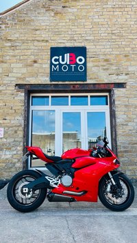 USED 2018 68 DUCATI 959 PANIGALE ABS Akrapovic Exhausts