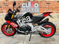 USED 2018 18 APRILIA TUONO 1100 V4 FACTORY Akrapovic Exhaust + Extras