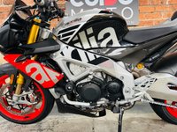 USED 2018 18 APRILIA TUONO 1100 V4 FACTORY Akrapovic Exhaust + Extras