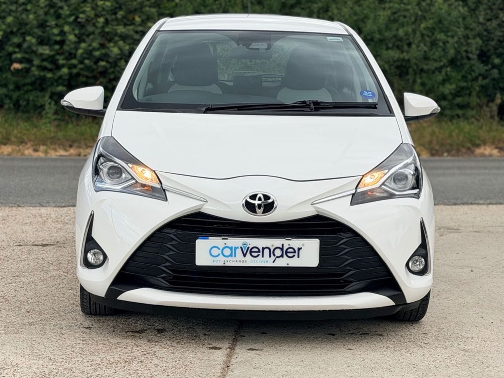 USED 2018 68 TOYOTA YARIS 1.5 VVT-i Icon Hatchback 5dr Petrol CVT Euro 6 (111 ps) 1 Owner|5 Services|Camera|Cruise|