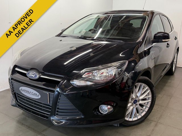 View our Ford Focus 1.6 Titanium Navigator Hatchback 5dr Petrol Powershift Euro 5 (125 ps)