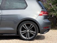 USED 2019 19 VOLKSWAGEN GOLF 1.5 Golf R-Line TSi Evo 3dr Long MOT Sat Nav
