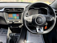 USED 2019 69 MG ZS 1.5 MG ZS Excite 5dr Apple CarPlay Parking Sensors