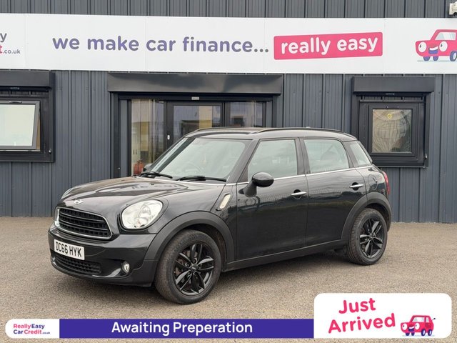 View our MINI COUNTRYMAN