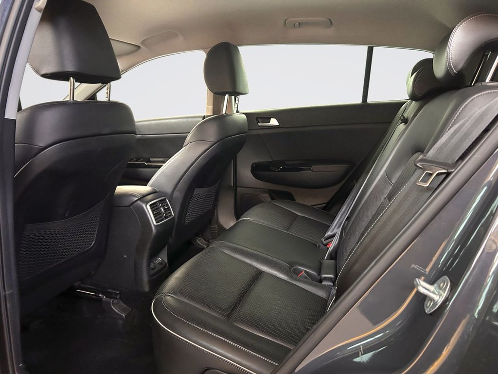2020 Kia Sportage — image 3