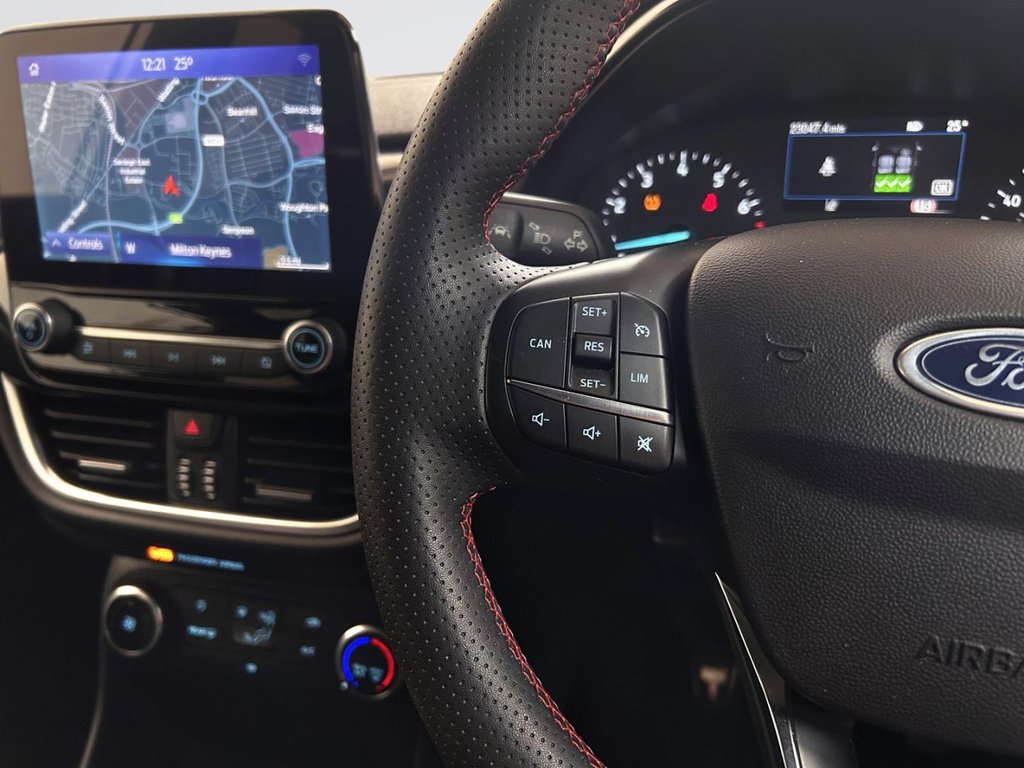 2022 Ford Fiesta — image 13
