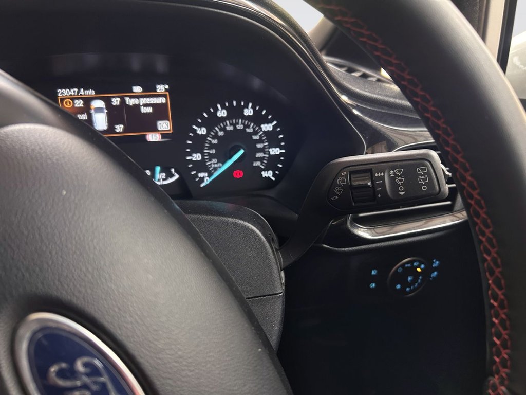 2022 Ford Fiesta — image 17