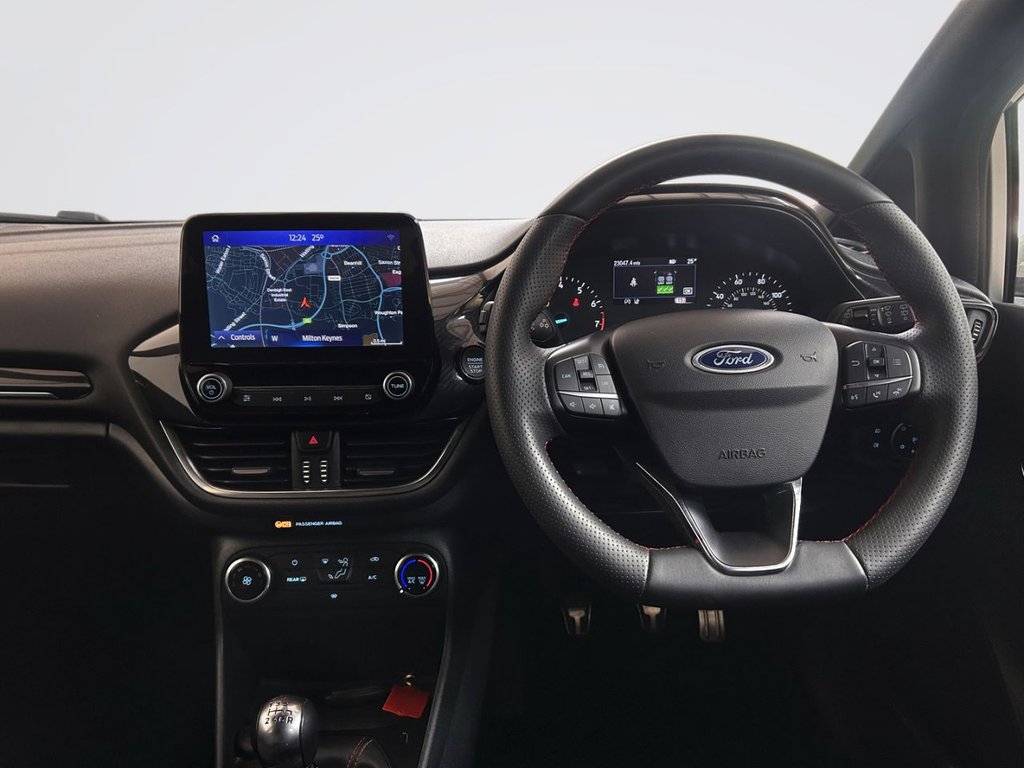 2022 Ford Fiesta — image 11