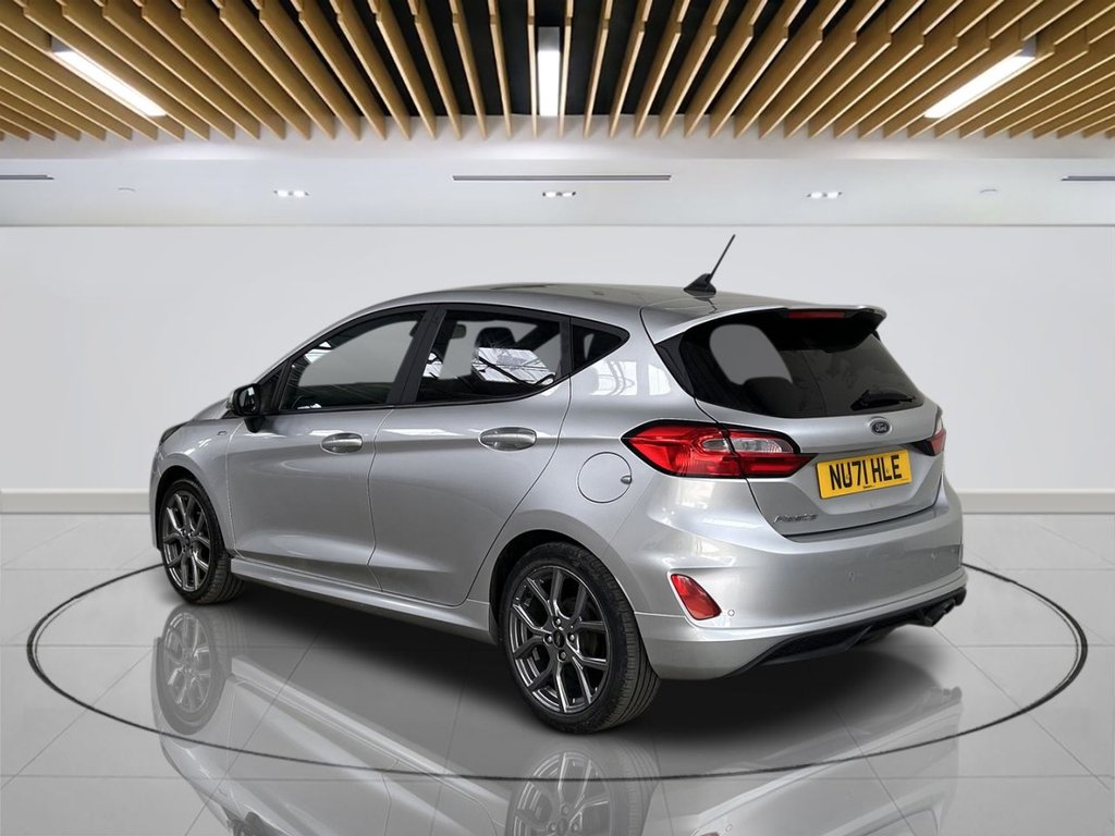 2022 Ford Fiesta — image 5