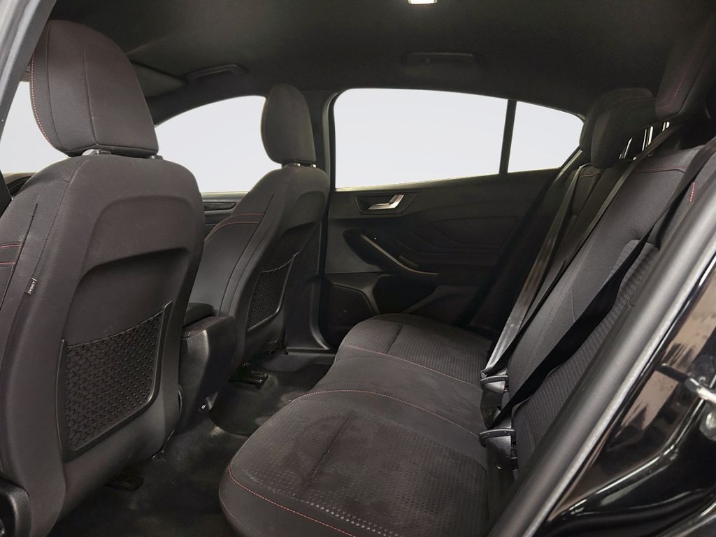 2021 Ford Focus — image 6