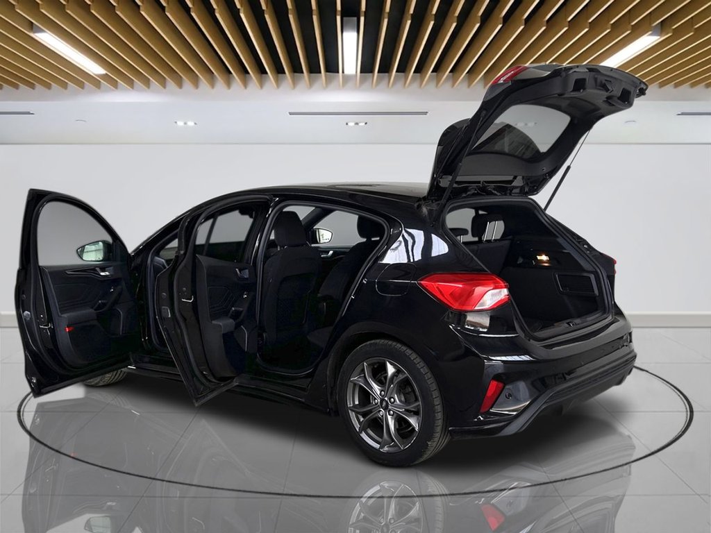 2021 Ford Focus — image 4