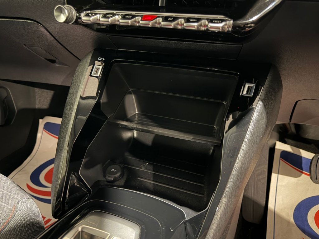 USED 2022 22 PEUGEOT E-2008 50kWh Active Premium + SUV 5dr Electric Auto (7kW Charger) (136 ps) 