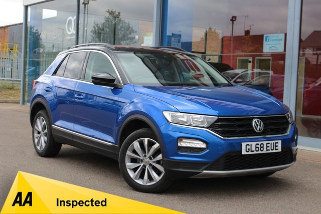 View our VOLKSWAGEN T-ROC