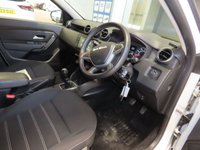 USED 2023 72 DACIA DUSTER 1.0 TCe Expression SUV 5dr Petrol Manual Euro 6 (s/s) (90 ps) 