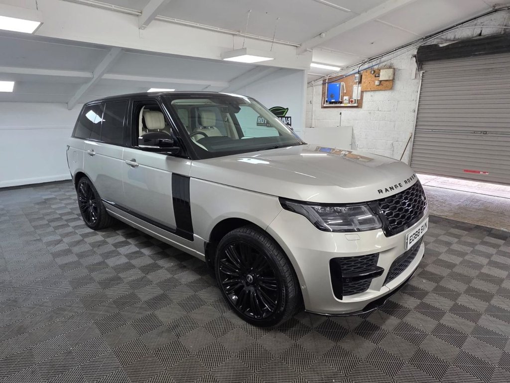 USED 2019 68 LAND ROVER RANGE ROVER 3.0 SD V6 Vogue SUV 5dr Diesel Auto 4WD Euro 6 (s/s) (275 ps) SATNAV - Bluetooth !