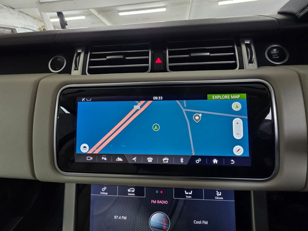 USED 2019 68 LAND ROVER RANGE ROVER 3.0 SD V6 Vogue SUV 5dr Diesel Auto 4WD Euro 6 (s/s) (275 ps) SATNAV - Bluetooth !