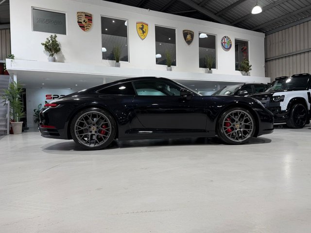 View our PORSCHE 911