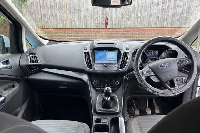 View our FORD GRAND C-MAX