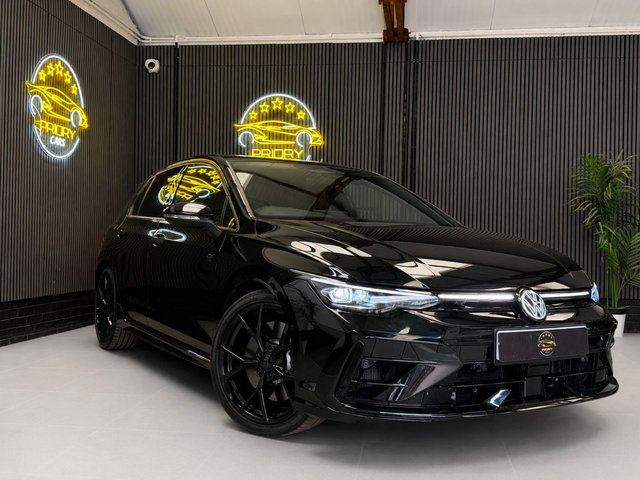 View our VOLKSWAGEN GOLF