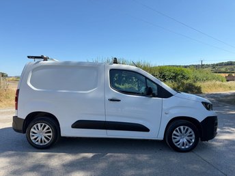 View our PEUGEOT PARTNER