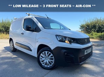 View our PEUGEOT PARTNER