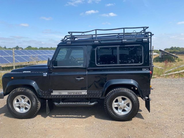View our LAND ROVER 90
