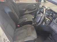 USED 2014 64 RENAULT CLIO 1.2 16V Dynamique MediaNav Hatchback 5dr Petrol Manual Euro 5 (75 ps) 