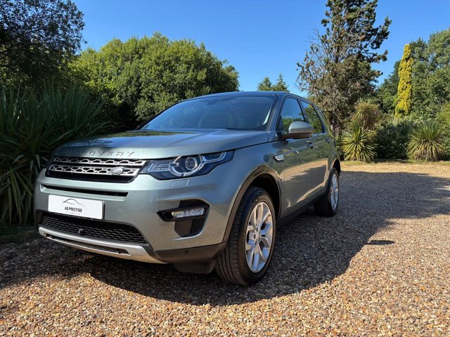 View our LAND ROVER DISCOVERY SPORT