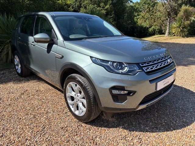 View our LAND ROVER DISCOVERY SPORT