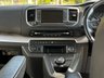 USED 2021 21 VAUXHALL VIVARO LIFE 2.0 Turbo D Elite L Diesel Auto LWB (8 Seat) (180 ps) 