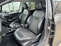 USED 2019 19 PEUGEOT 2008 1.5 BlueHDi GT Line SUV 5dr Diesel Manual 6 Spd Euro 6 (s/s) (100 ps) - SAT NAV - PART LEATHER - REVERSE CAMERA - PAN ROOF - BLUETOOTH - P/SENSORS - CRUISE