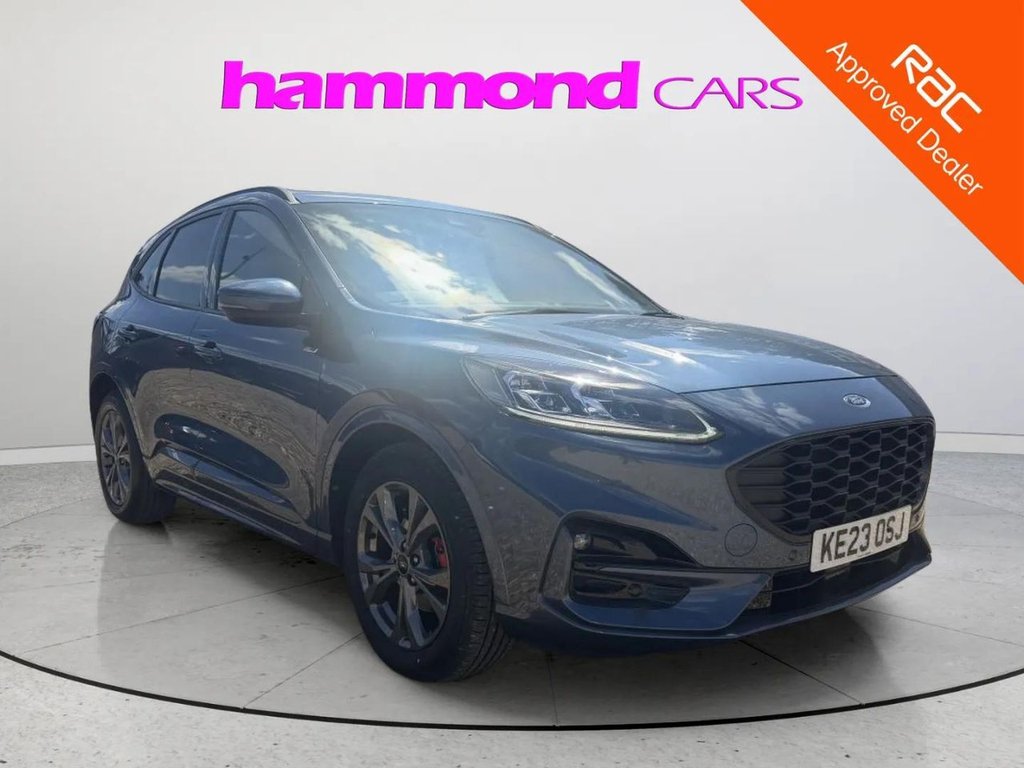 2023 Ford Kuga — image 3