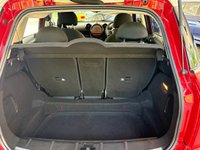 USED 2015 15 MINI COUNTRYMAN 1.6 Cooper SUV 5dr Petrol Manual Euro 6 (s/s) (122 ps) PARKIGN SENSORS-WHITE ROOF AND CAPS