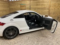 USED 2011 61 AUDI TT 2.0 TFSI Black Edition Coupe 3dr Petrol S Tronic quattro Euro 5 (s/s) (211 ps) DEMO+ONE LADY OWNER OUTSTANDING