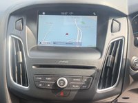 USED 2017 17 FORD FOCUS 1.0T EcoBoost Titanium Hatchback 5dr Petrol Auto Euro 6 (s/s) (125 ps) APPLE CARPLAY -PARKING SENSORS