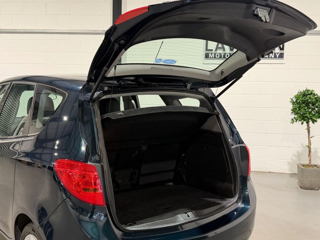 USED 2014 64 VAUXHALL MERIVA 1.6 CDTi ecoFLEX Tech Line MPV 5dr Diesel Manual Euro 6 (s/s) (136 ps) 
