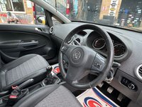 USED 2011 61 VAUXHALL CORSA 1.4 16V SE Hatchback 5dr Petrol Manual Wide Ratio Euro 5 (100 ps) 