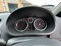 USED 2011 61 VAUXHALL CORSA 1.4 16V SE Hatchback 5dr Petrol Manual Wide Ratio Euro 5 (100 ps) 